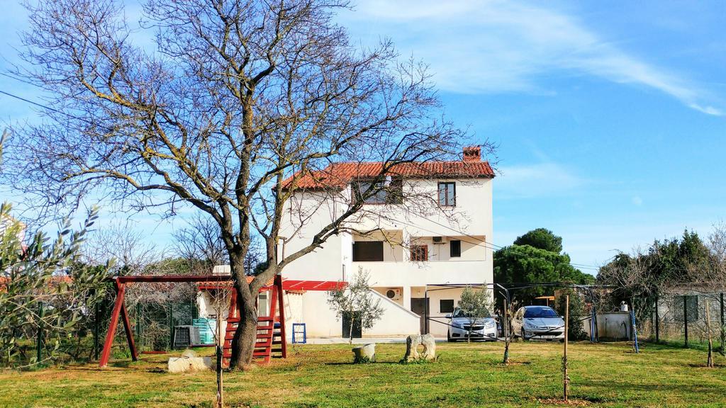 Apartments Ester Victoria メドゥリン エクステリア 写真