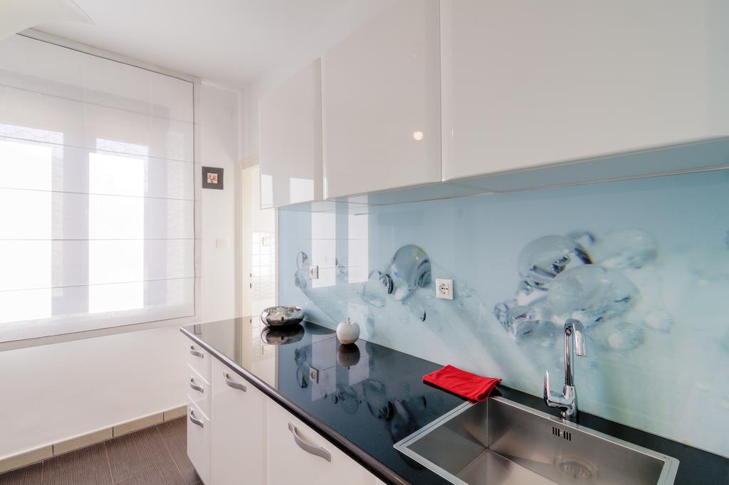 Apartments Ester Victoria メドゥリン エクステリア 写真